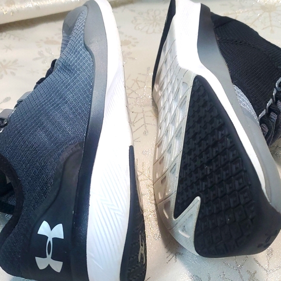 Women's Under Armour Charged Push Cross-Trainer Shoes Size 8.5 - Picture 7 of 7